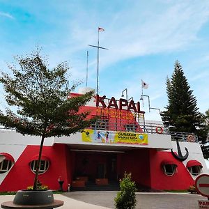 Kapal Garden Hotel Malang